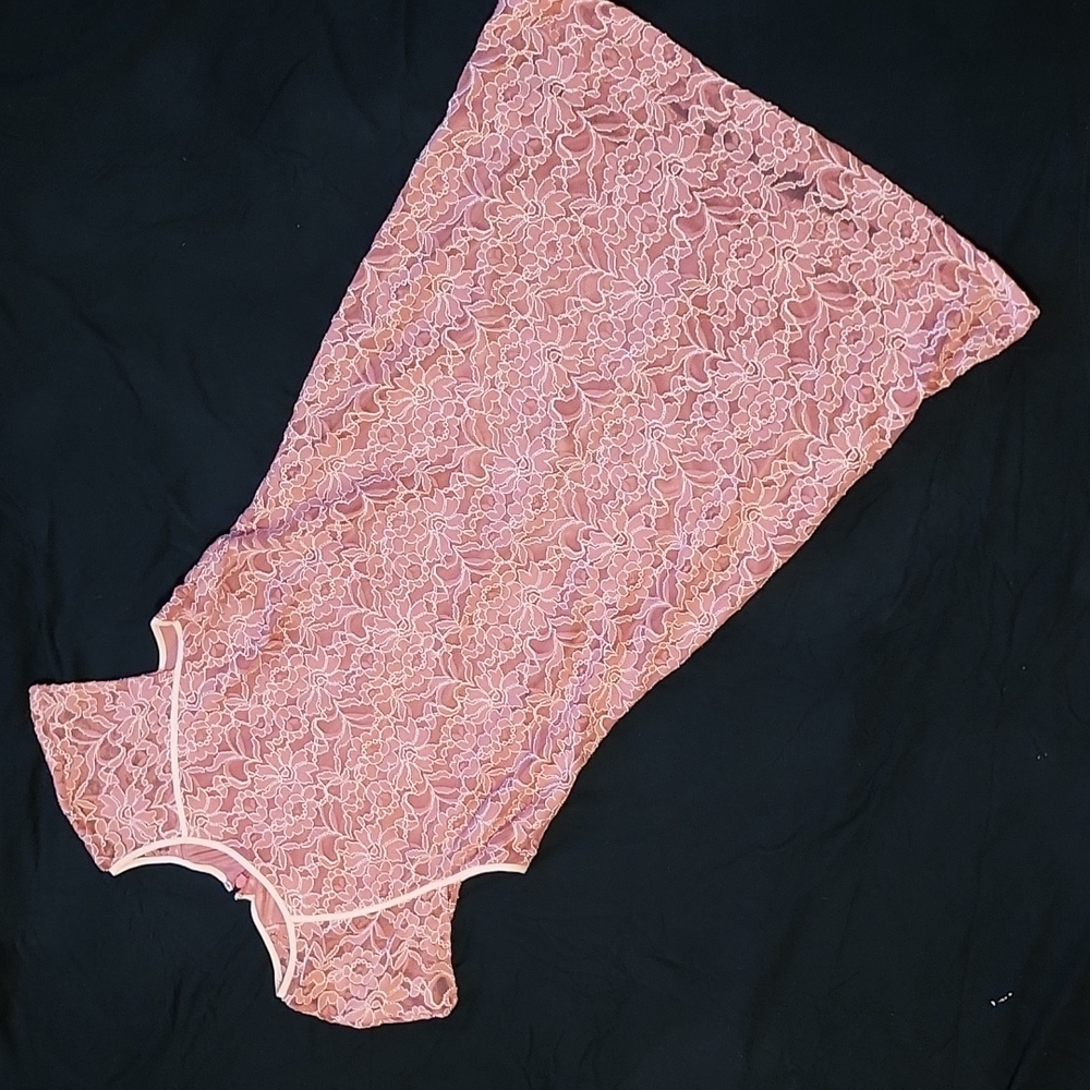 Blush/Coral lace dress